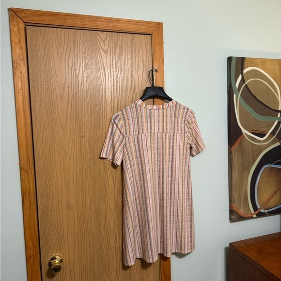 BCBGeneration Medium Multi-Color w/Geometric Print Above-Knee Shirt Dress - EUC - Picture 2 of 4